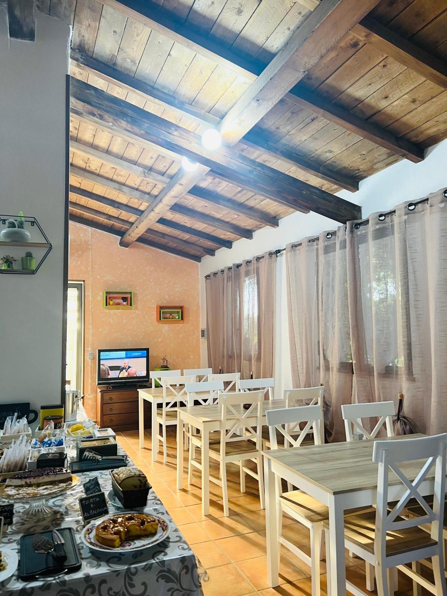 Il Melarancio Bed & Breakfast Pescia Romana Exterior photo